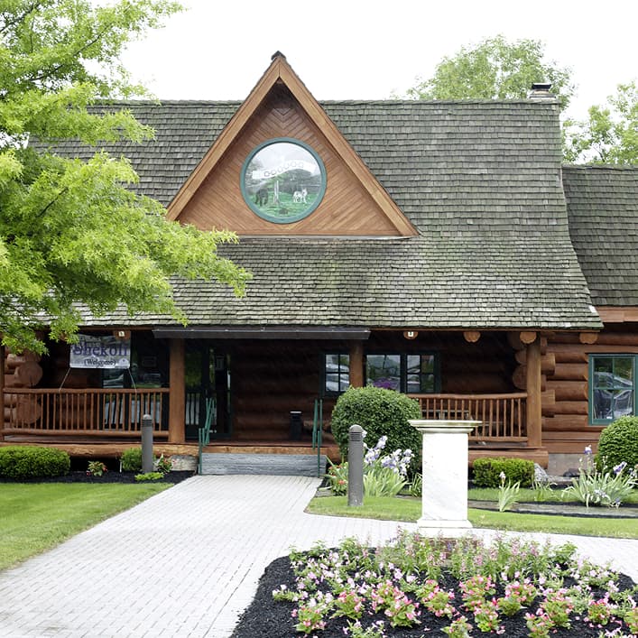 Shako:wi Center Outside Image